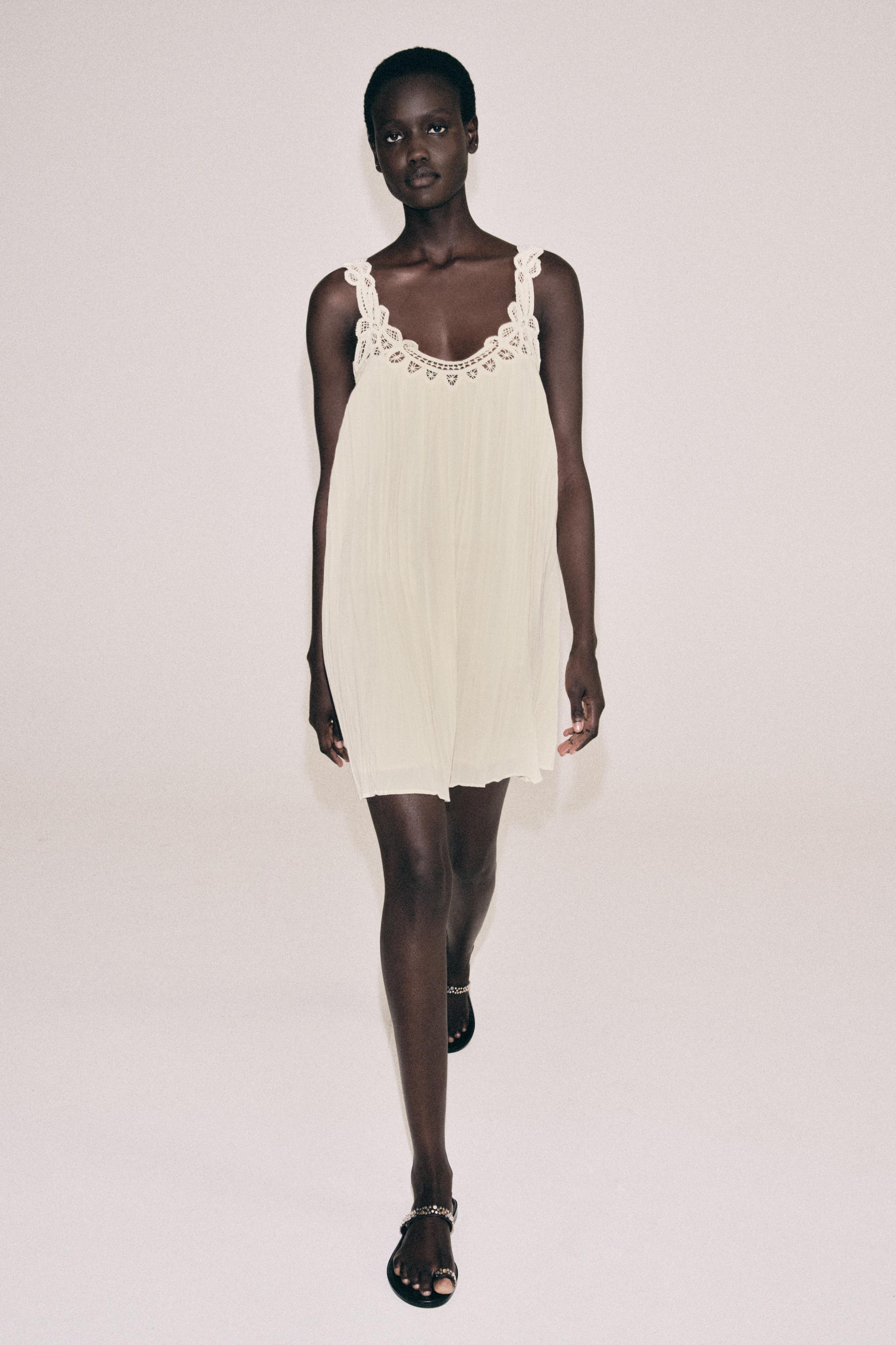 ROBE BRODÉE À BRETELLES ZW COLLECTION